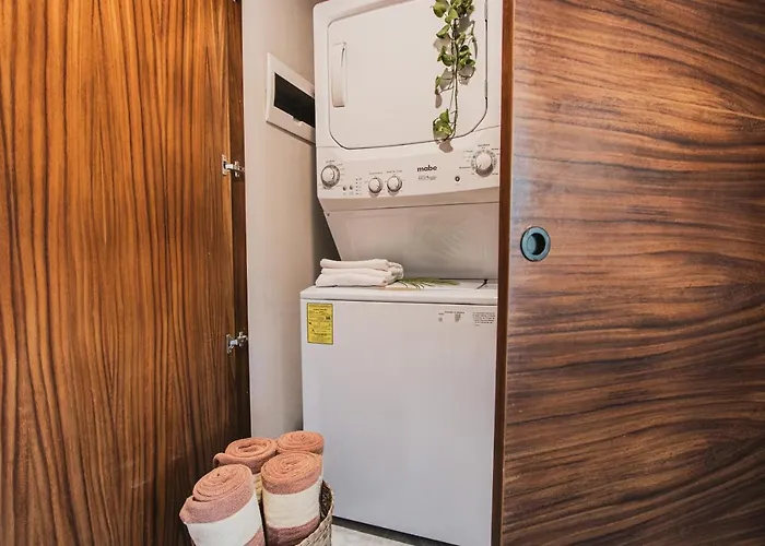 Apartment Spacious 2br - Wide Balcony W/tub & Yoga Deck