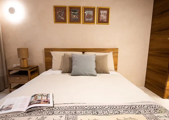 Spacious 2br - Wide Balcony W/tub & Yoga Deck