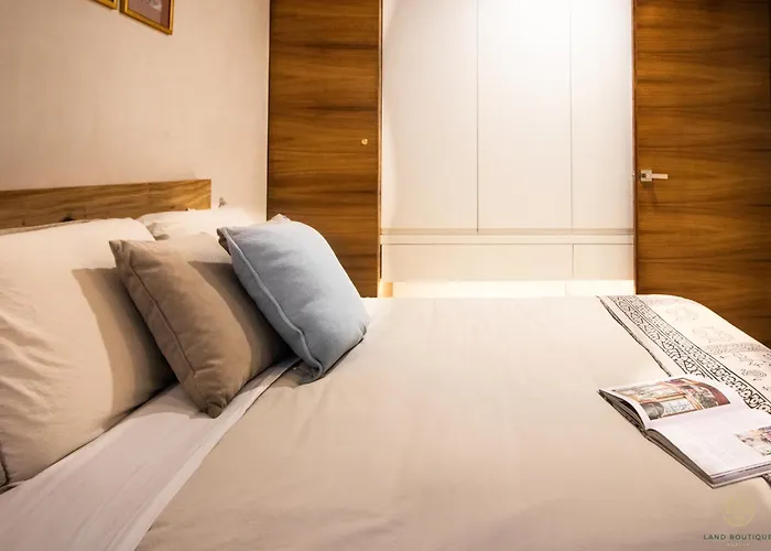 Apartment Spacious 2br - Wide Balcony W/tub & Yoga Deck *